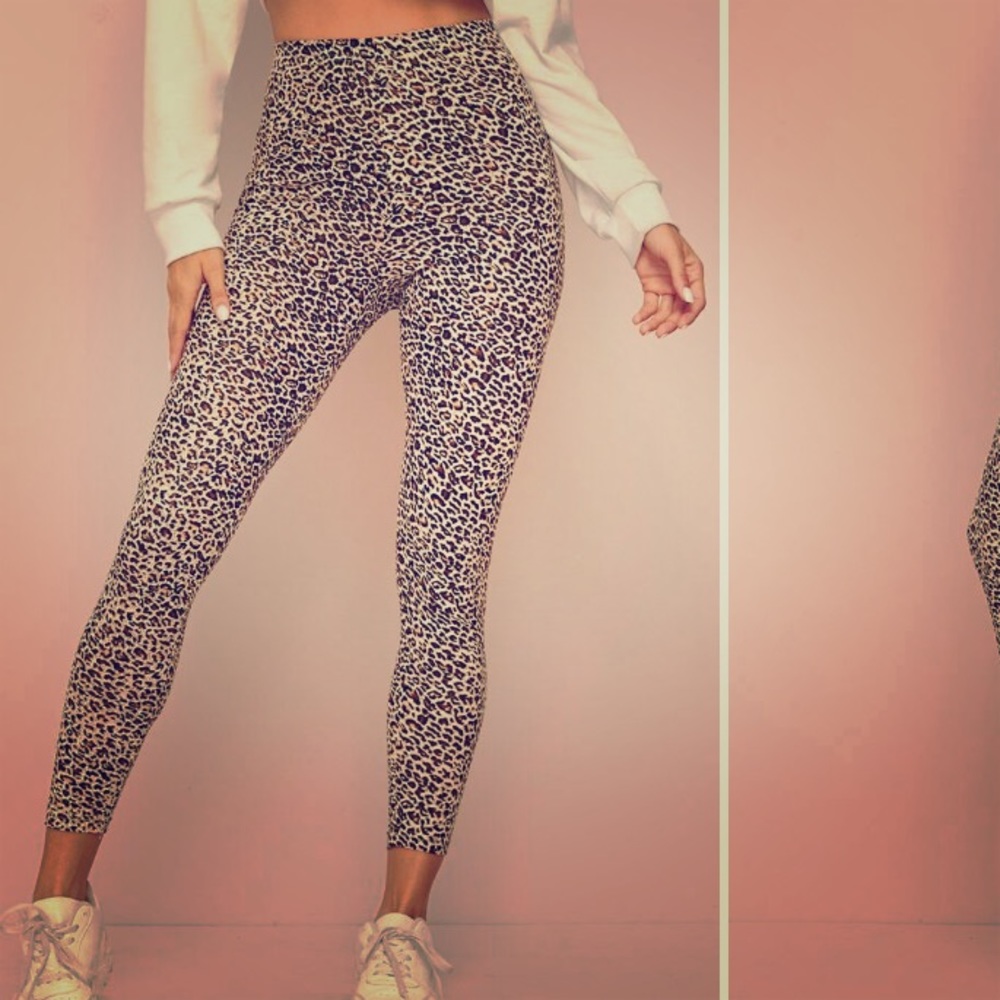 NEW Leopard print leggings!